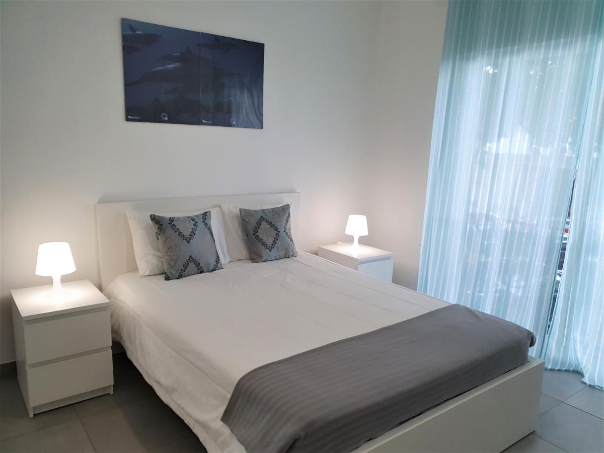 Lote 1 Aconchegante Appartement Quarteira Buitenkant foto